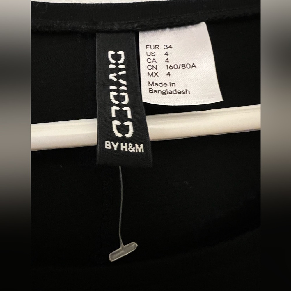 New H&M Women’s Black Slim Long Sleeve Dress Size: 4 - Picture 2 of 3